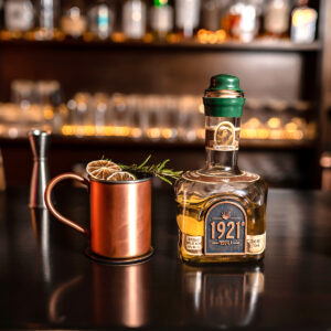 Alternative view of 1921 Reposado 750ml Caja 6pz